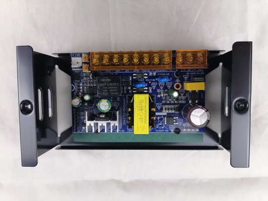 Control de la fuente de alimentación de entrada de corriente alterna de 100 V a 240 V 12 V de salida de corriente alterna